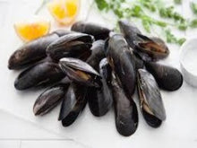 Load image into Gallery viewer, LIVE MEDITERRANEAN MUSSELS 5 LB BAG
