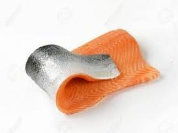 fresh atlantic salmon fillet with skin on